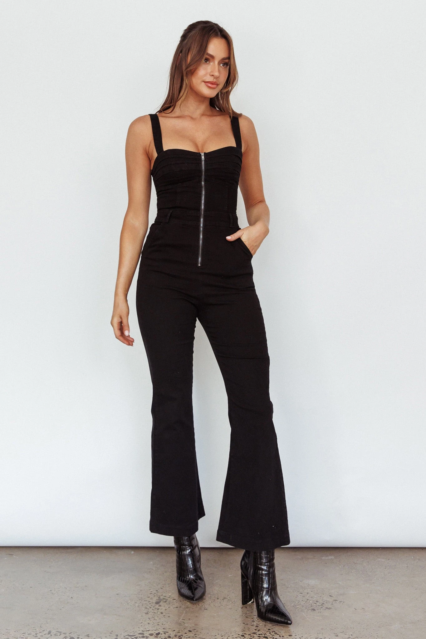 Emilio Flared Jumpsuit Black - Image 7